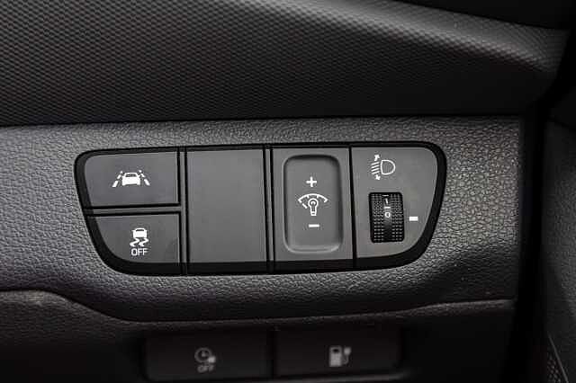 Hyundai IONIQ 100kW Premium 38kWh 5dr Auto Blue