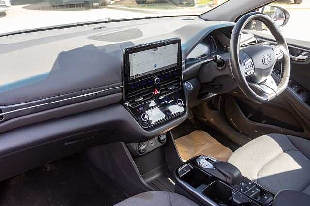 Hyundai IONIQ 100kW Premium 38kWh 5dr Auto