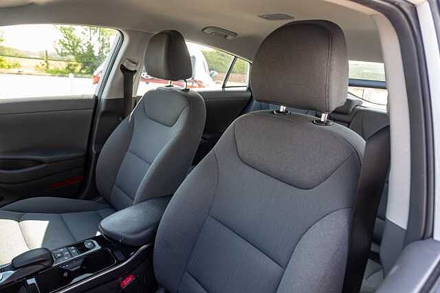 Hyundai IONIQ 100kW Premium 38kWh 5dr Auto