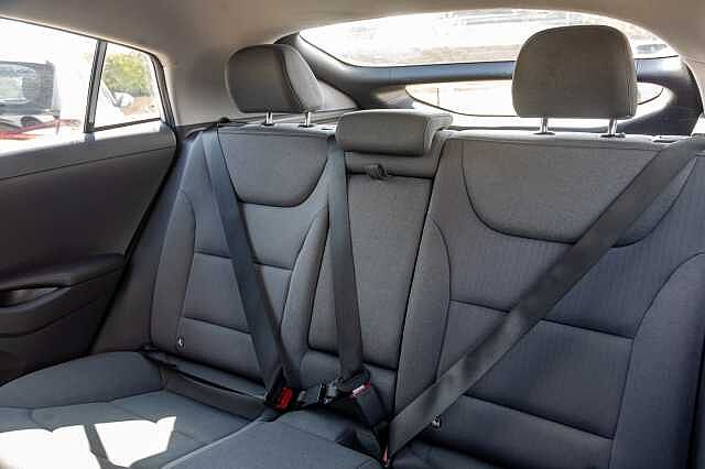 Hyundai IONIQ 100kW Premium 38kWh 5dr Auto