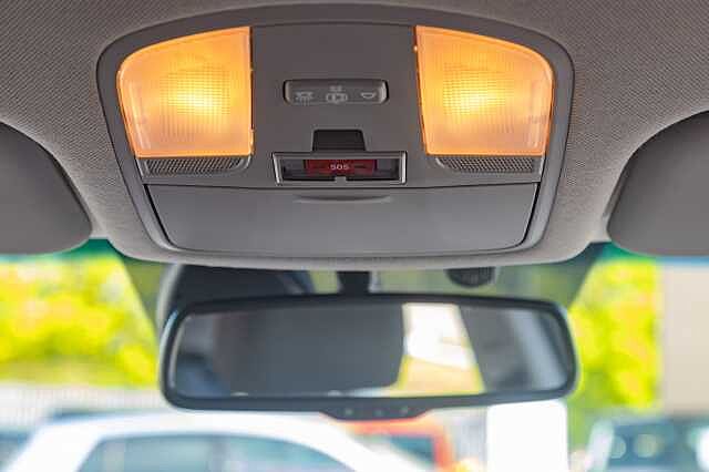 Hyundai IONIQ 100kW Premium 38kWh 5dr Auto