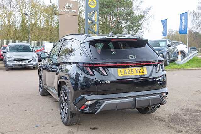 Hyundai TUCSON 1.6T Hybrid N Line S 5dr Auto Black