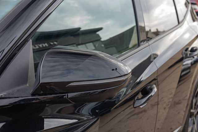 Hyundai TUCSON 1.6T Hybrid N Line S 5dr Auto Black