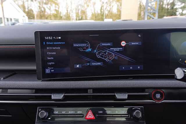 Hyundai TUCSON 1.6T Hybrid N Line S 5dr Auto Black