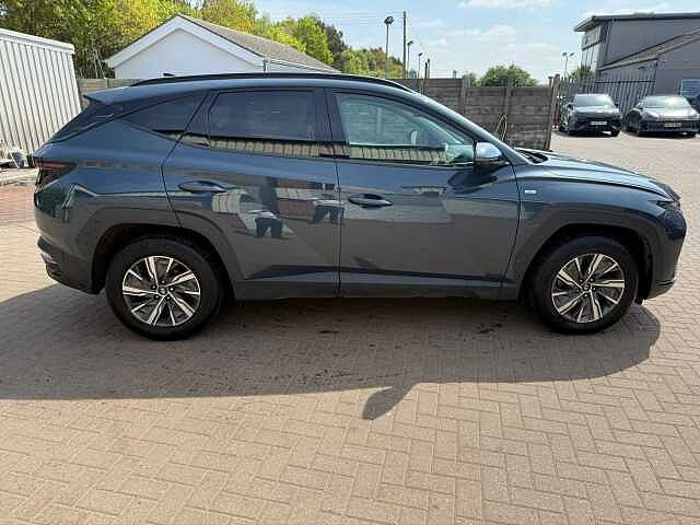 Hyundai TUCSON 1.6 TGDi 48V MHD SE Connect 5dr 2WD