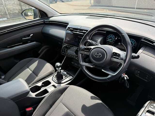 Hyundai TUCSON 1.6 TGDi 48V MHD SE Connect 5dr 2WD