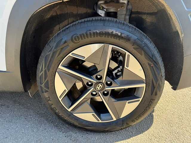 Hyundai TUCSON 1.6T Premium 5dr