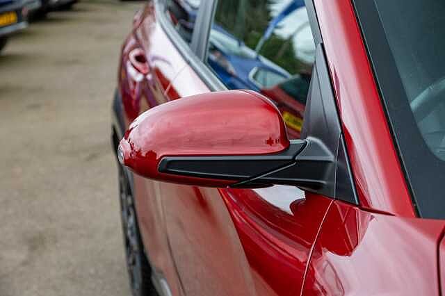 Hyundai KONA 1.6 GDi Hybrid Ultimate 5dr DCT
