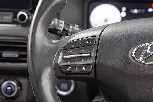 Hyundai KONA 1.6 GDi Hybrid Ultimate 5dr DCT