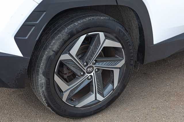 Hyundai TUCSON 1.6 TGDi Hybrid 230 Premium 5dr 2WD Auto