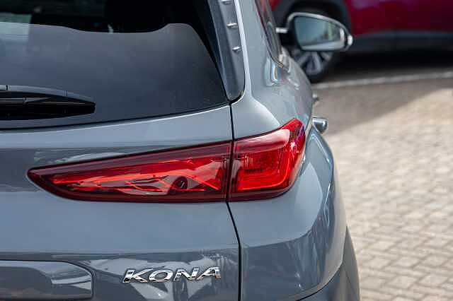 Hyundai KONA 150kW Premium 64kWh 5dr Auto