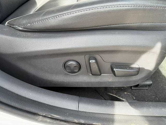 Hyundai IONIQ 100kW Premium SE 38kWh 5dr Auto