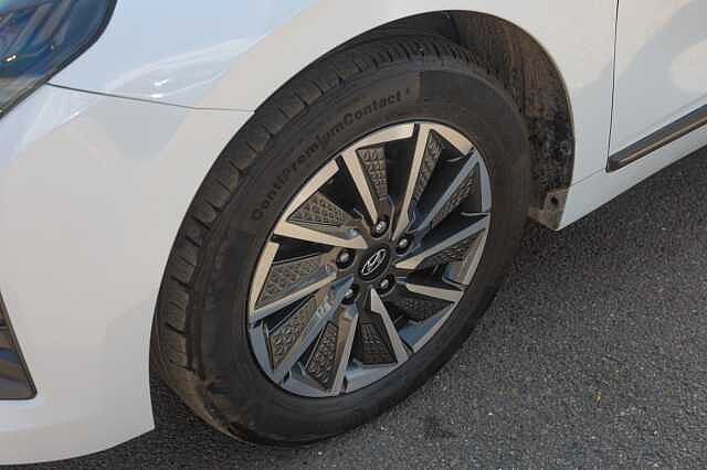 Hyundai IONIQ 100kW Premium 38kWh 5dr Auto