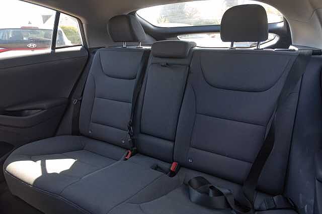 Hyundai IONIQ 100kW Premium 38kWh 5dr Auto