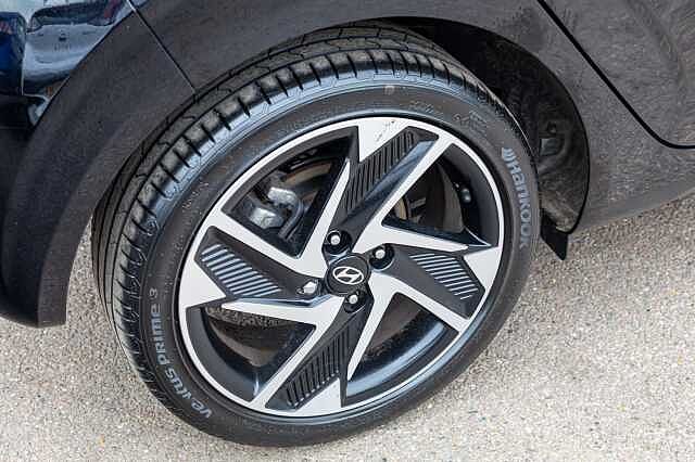 Hyundai i10 1.2 [79] Premium 5dr Auto [Nav]