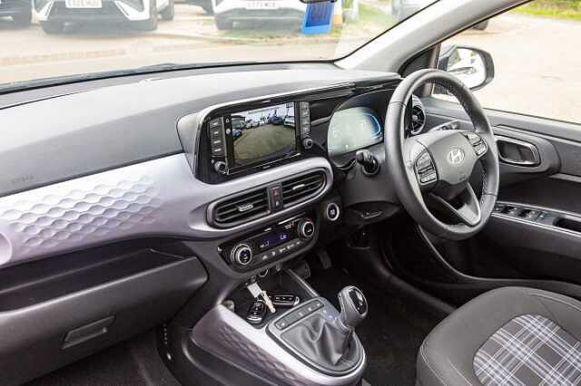 Hyundai i10 1.2 [79] Premium 5dr Auto [Nav]