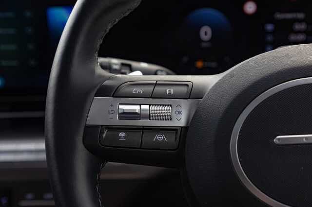 Hyundai KONA 1.6 Hybrid 129 Ultimate 5dr DCT Black