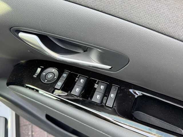 Hyundai TUCSON 1.6T Premium 5dr