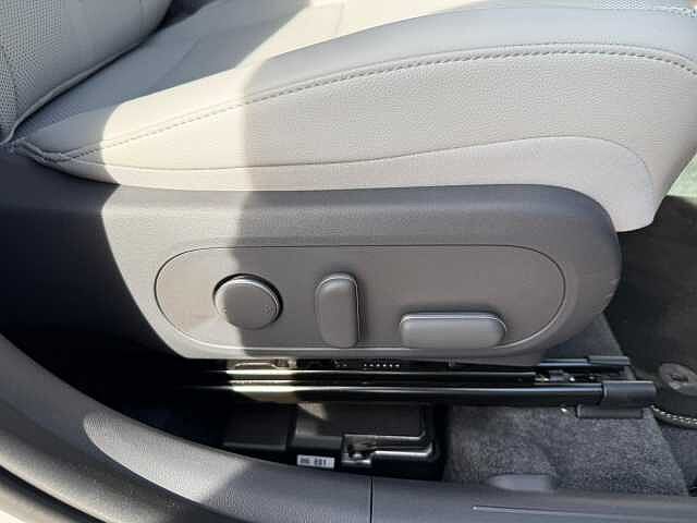 Hyundai KONA 1.6T 138 Ultimate 5dr DCT Grey
