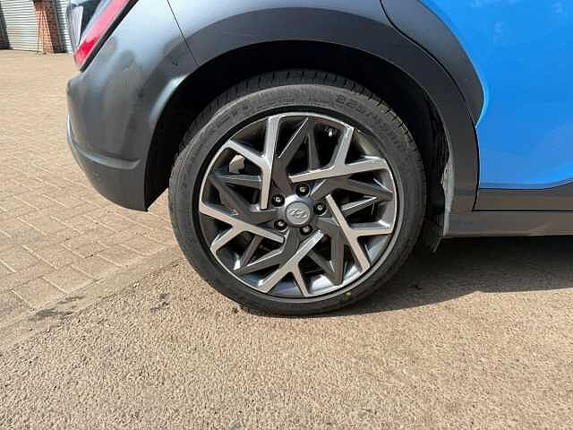 Hyundai KONA 1.6 GDi Hybrid Premium 5dr DCT Blue