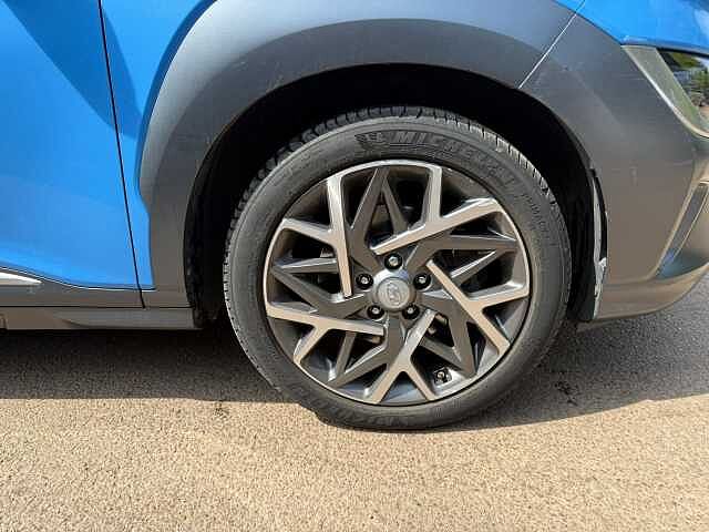 Hyundai KONA 1.6 GDi Hybrid Premium 5dr DCT Blue