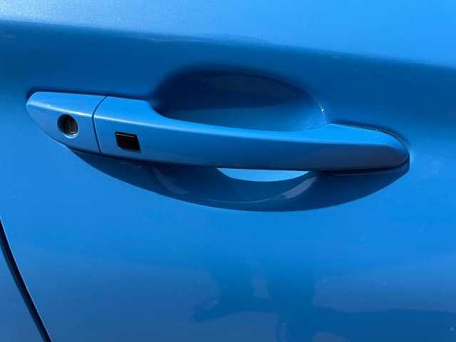 Hyundai KONA 1.6 GDi Hybrid Premium 5dr DCT Blue