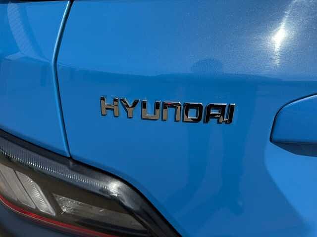 Hyundai KONA 1.6 GDi Hybrid Premium 5dr DCT Blue