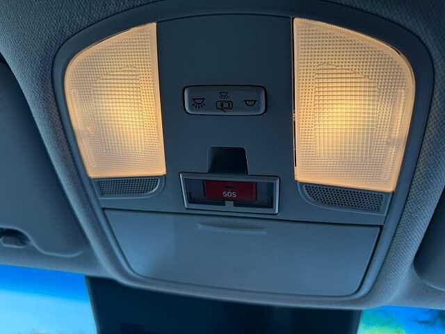 Hyundai KONA 1.6 GDi Hybrid Premium 5dr DCT Blue
