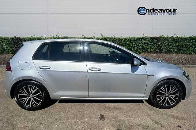 Volkswagen Golf 1.5 TSI EVO SE [Nav] 5dr