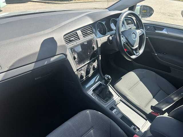 Volkswagen Golf 1.5 TSI EVO SE [Nav] 5dr