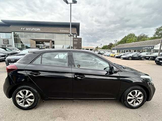 Hyundai i20 1.2 MPi SE 5dr