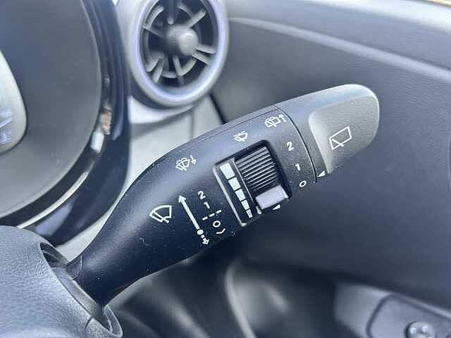 Hyundai i10 1.2 [79] Premium 5dr Auto [Nav]