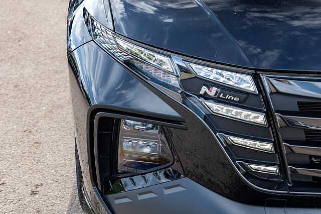 Hyundai TUCSON 1.6 TGDi Hybrid 230 N Line S 5dr 2WD Auto Black