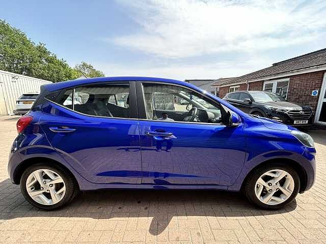 Hyundai i10 1.2 MPi SE Connect 5dr