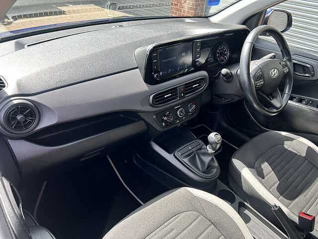Hyundai i10 1.2 MPi SE Connect 5dr