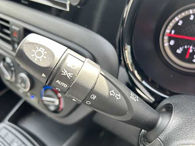 Hyundai i10 1.2 MPi SE Connect 5dr