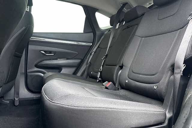 Hyundai TUCSON 1.6 TGDi 48V MHD SE Connect 5dr 2WD