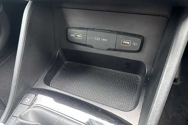 Hyundai TUCSON 1.6 TGDi 48V MHD SE Connect 5dr 2WD