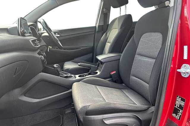 Hyundai TUCSON 1.6 CRDi 136 SE Nav 5dr 2WD DCT