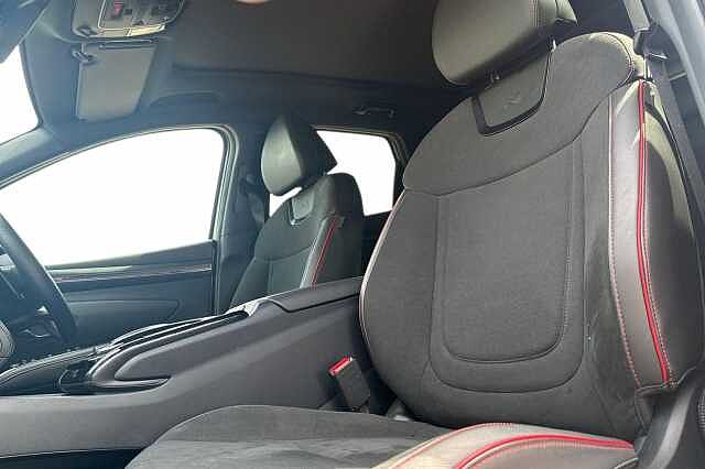 Hyundai TUCSON 1.6 TGDi Plug-in Hybrid N Line S 5dr 4WD Auto Silver