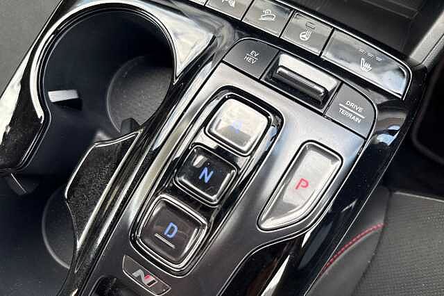 Hyundai TUCSON 1.6 TGDi Plug-in Hybrid N Line S 5dr 4WD Auto Silver