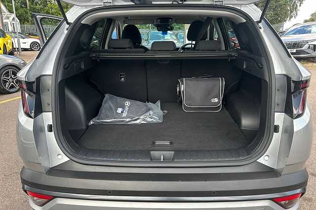 Hyundai TUCSON 1.6T Plug-in Hybrid Advance 5dr Auto Silver