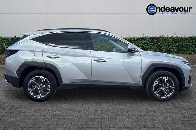 Hyundai TUCSON 1.6T Plug-in Hybrid Advance 5dr Auto Silver
