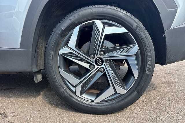 Hyundai TUCSON 1.6 TGDi Hybrid 230 Ultimate 5dr 2WD Auto Silver