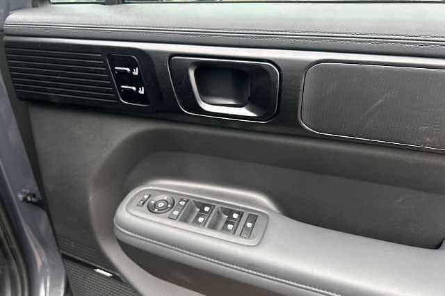 Hyundai SANTA FE 1.6 TGDi Plug-in Hybrid Calligraphy 5dr 4WD Auto