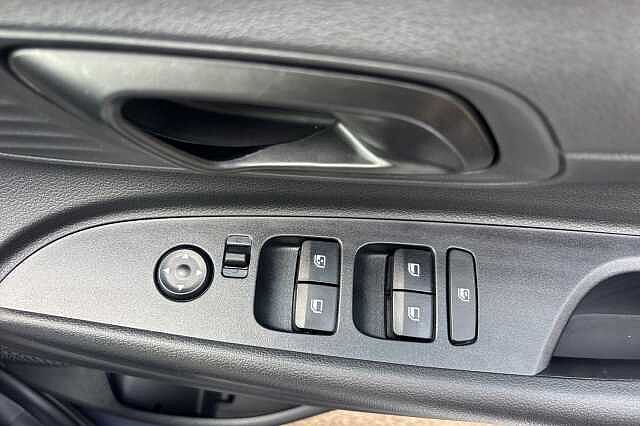 Hyundai i20 1.0T GDi 90 Element 5dr