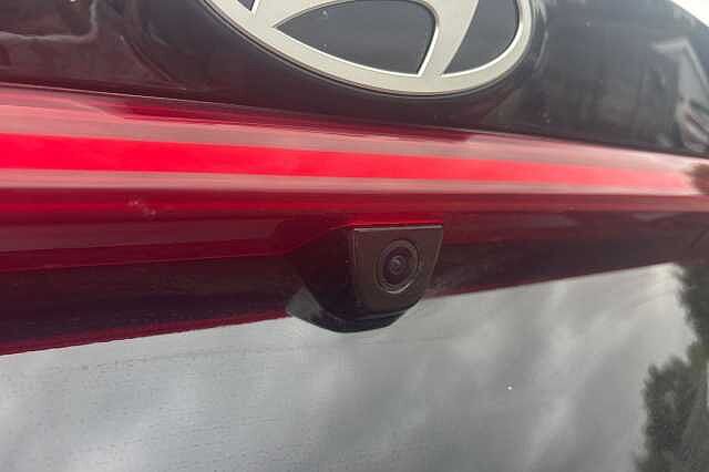 Hyundai i20 1.0T GDi 90 Black Line 5dr