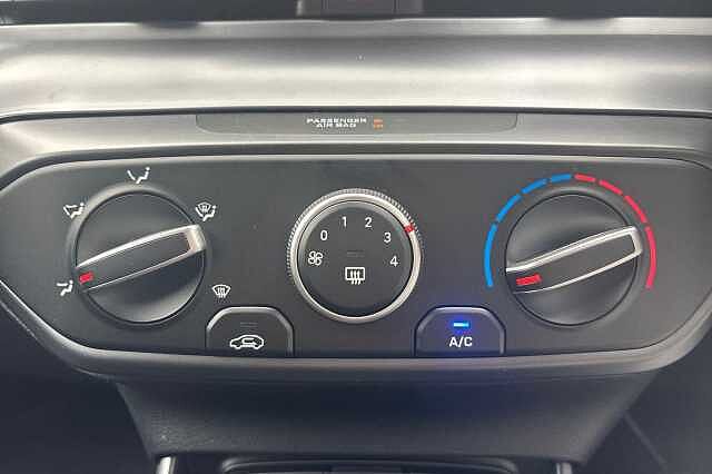 Hyundai i20 1.0T GDi 90 Black Line 5dr