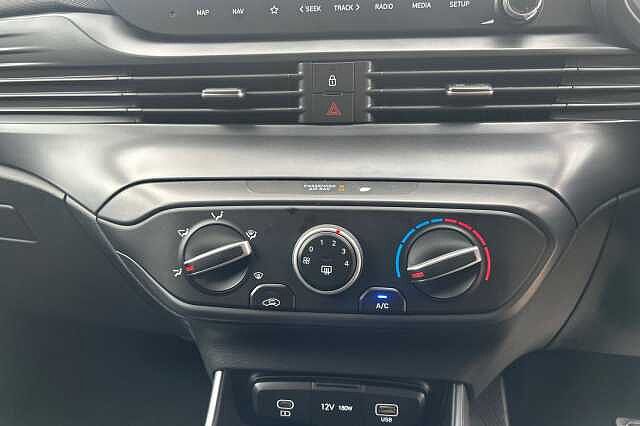Hyundai BAYON 1.0 TGDi [90] Black Line 5dr DCT