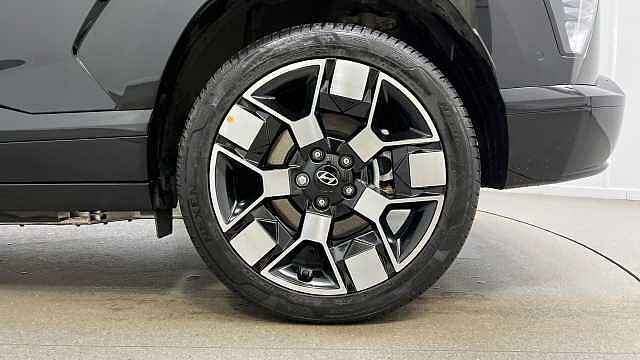 Hyundai KONA 65.4kWh Ultimate SUV 5dr Electric Auto (218 ps)